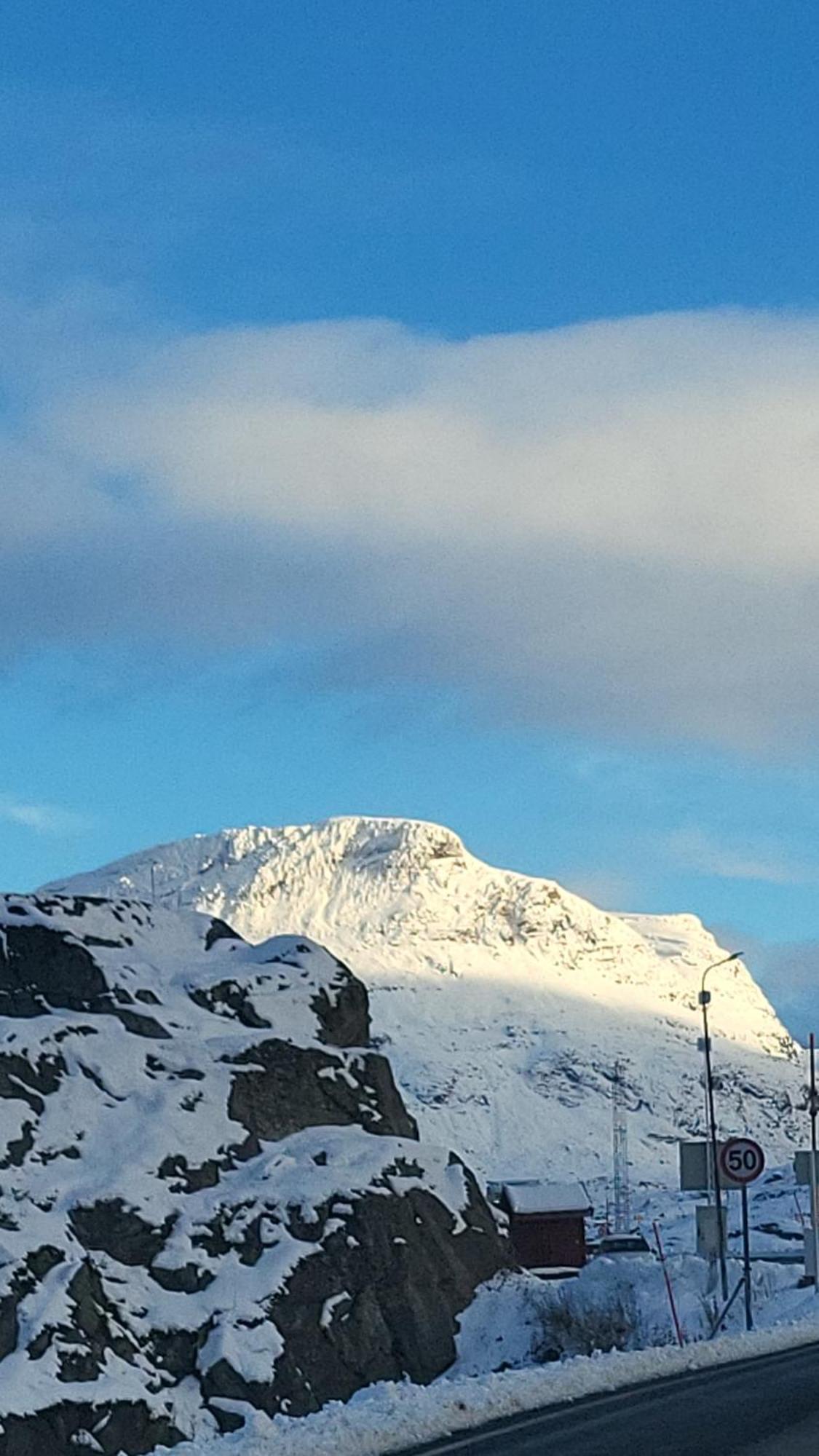 Koselig Leilighet I Narvik Sentrum 5 Soveplasser Gratis Parkering Og Gratis Internett Eksteriør bilde